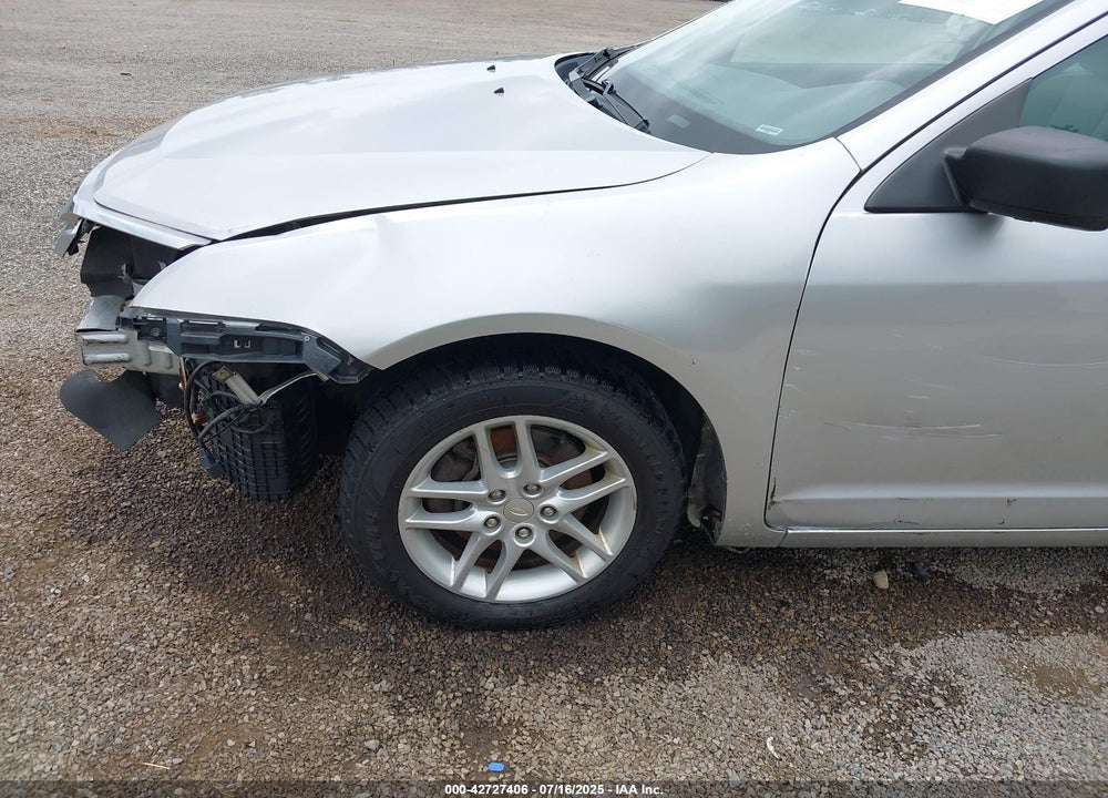 2012 FORD FUSION VIN: 3FAHP0GA3CR449826