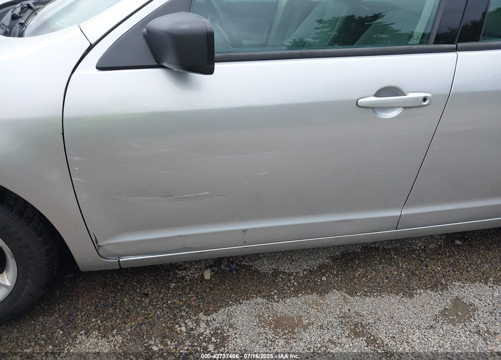 2012 FORD FUSION VIN: 3FAHP0GA3CR449826