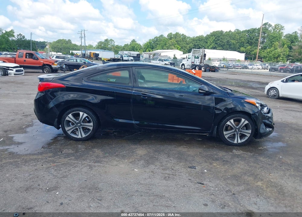 2013 HYUNDAI ELANTRA VIN: KMHDH6AE3DU019319