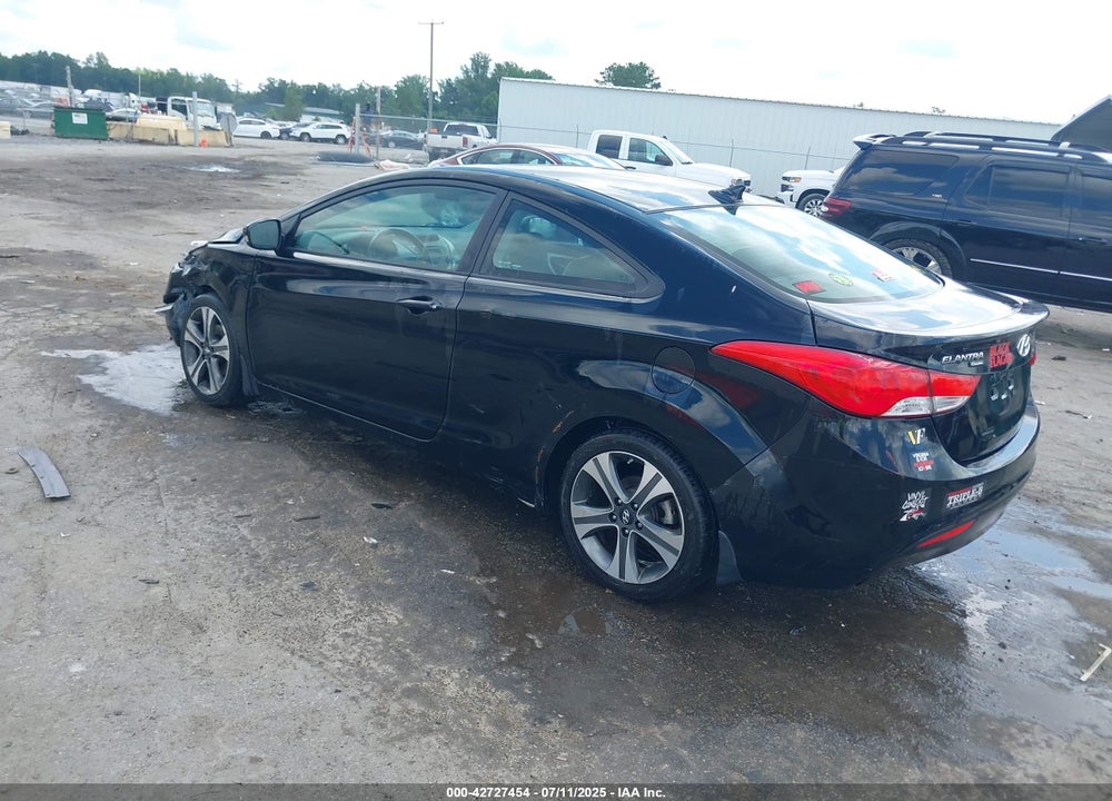 2013 HYUNDAI ELANTRA VIN: KMHDH6AE3DU019319