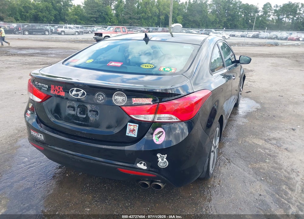 2013 HYUNDAI ELANTRA VIN: KMHDH6AE3DU019319