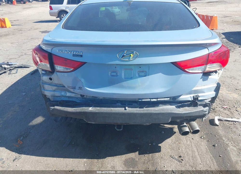 2013 HYUNDAI ELANTRA VIN: KMHDH6AE8DU003276