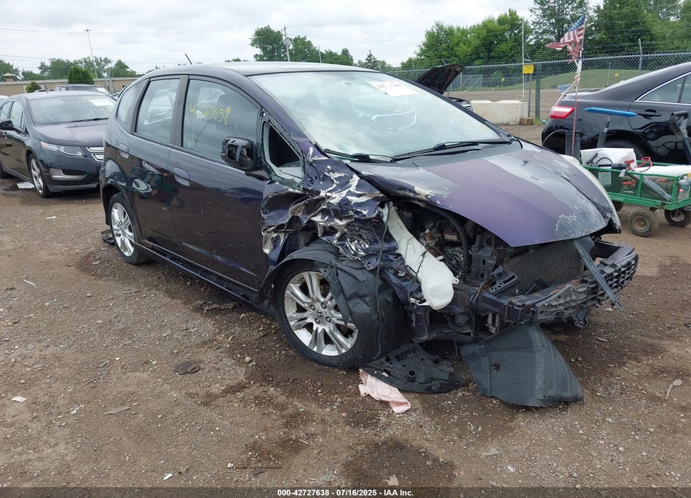 2009 HONDA FIT SPORT VIN: JHMGE884X9S050507