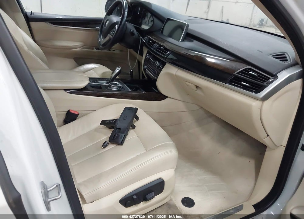 2015 BMW X5 VIN: 5UXKS4C51F0N07062