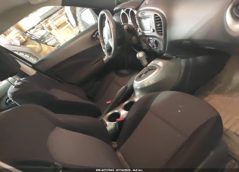 2015 NISSAN JUKE VIN: JN8AF5MV4FT550416
