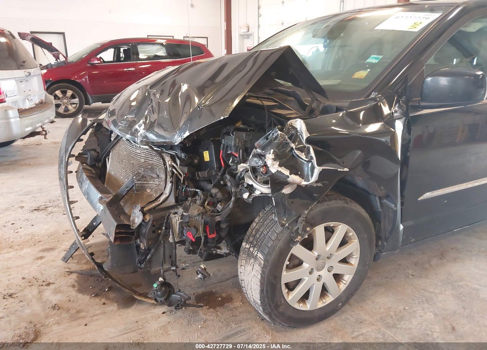 2013 CHRYSLER TOWN & COUNTRY TOURING VIN: 2C4RC1BG1DR711653