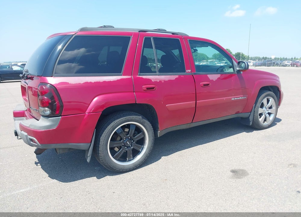 2003 CHEVROLET TRAILBLAZER LTZ VIN: 1GNDT13S332200317