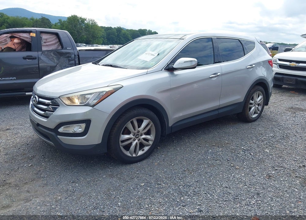 2013 HYUNDAI SANTA FE VIN: 5XYZWDLA1DG044574