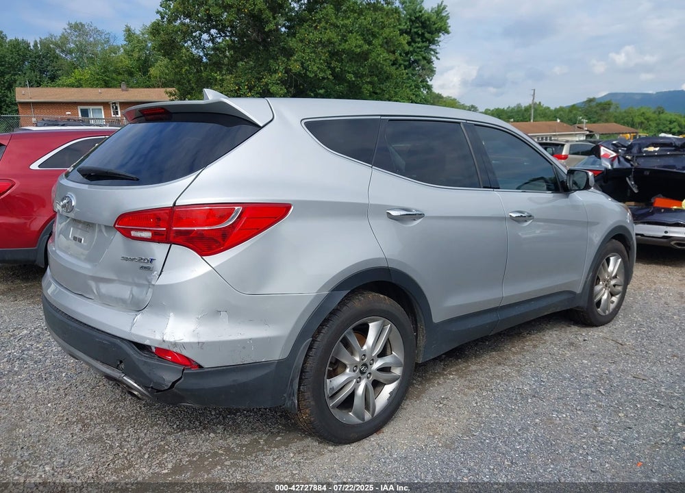 2013 HYUNDAI SANTA FE VIN: 5XYZWDLA1DG044574