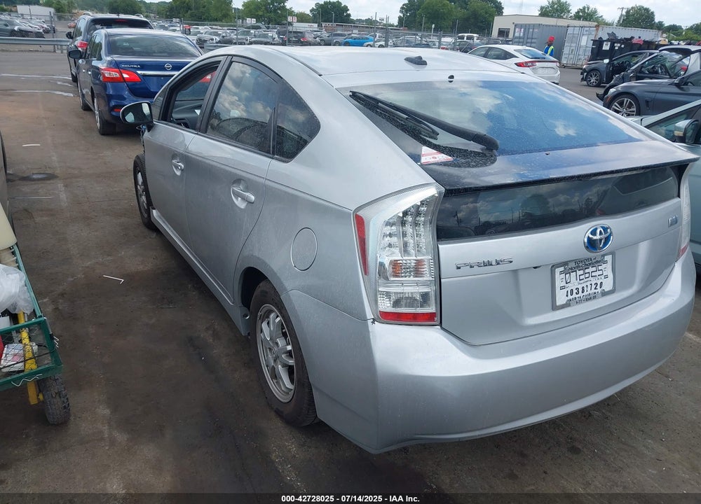 2011 TOYOTA PRIUS THREE VIN: JTDKN3DU9B0267536
