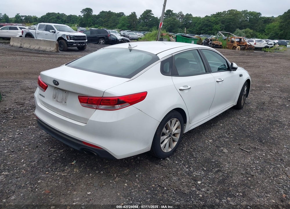 2016 KIA OPTIMA VIN: 5XXGT4L34GG012129