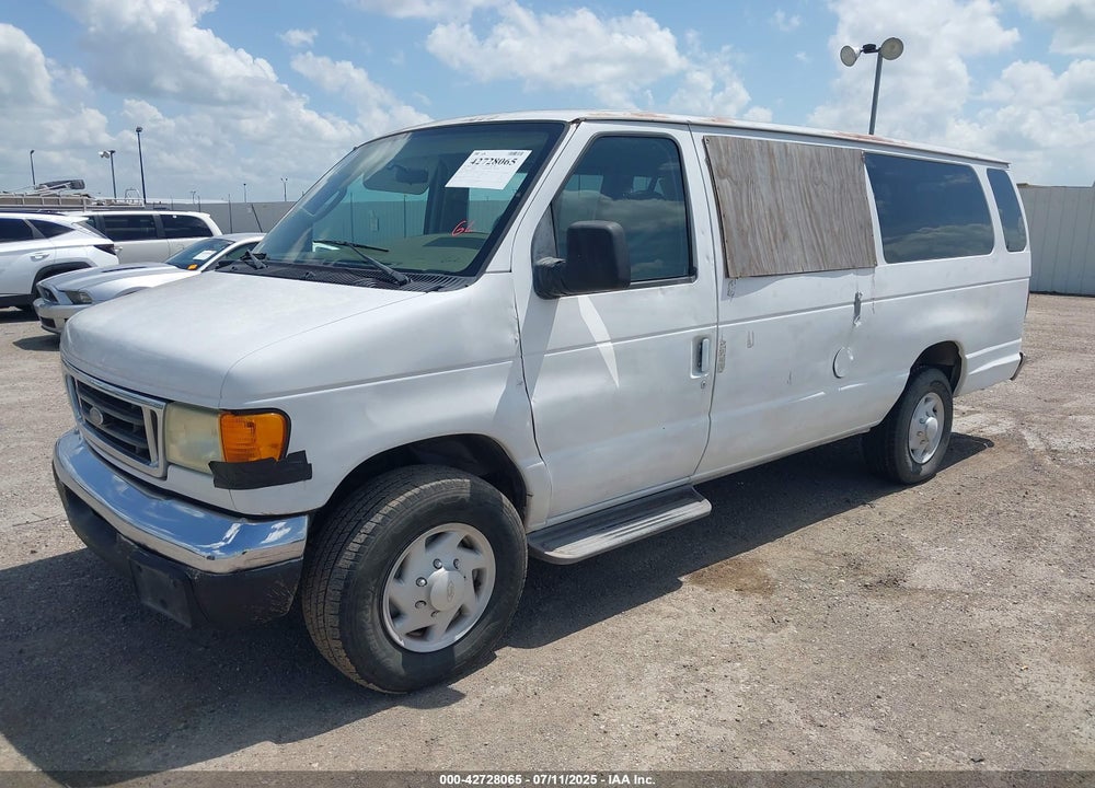 2003 FORD E-350 SUPER DUTY XL/XLT VIN: 1FBSS31L23HB10037