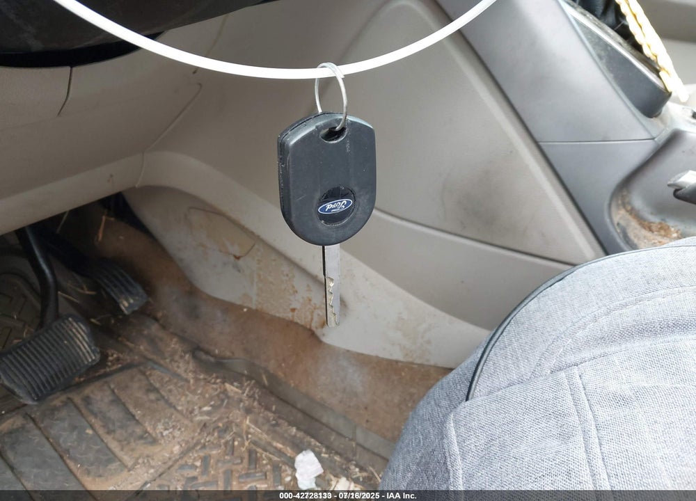 2014 FORD ESCAPE VIN: 1FMCU0GX4EUB21811