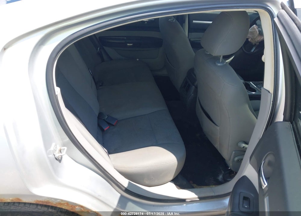 2009 DODGE CHARGER VIN: 2B3KA33V99H554033