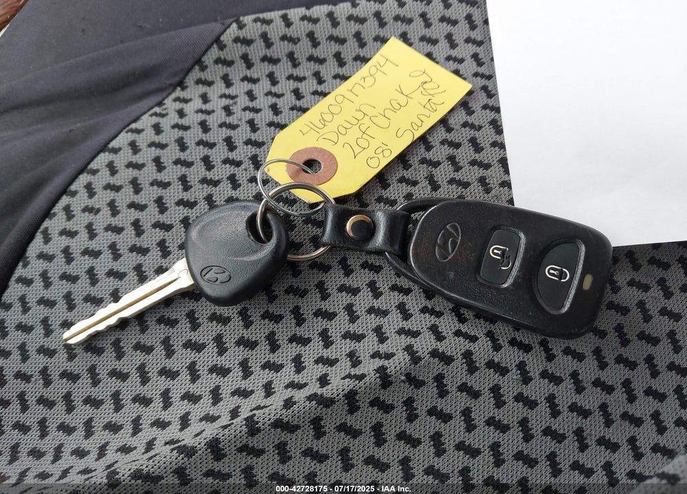 2008 HYUNDAI SANTA FE VIN: 5NMSH73E28H223170