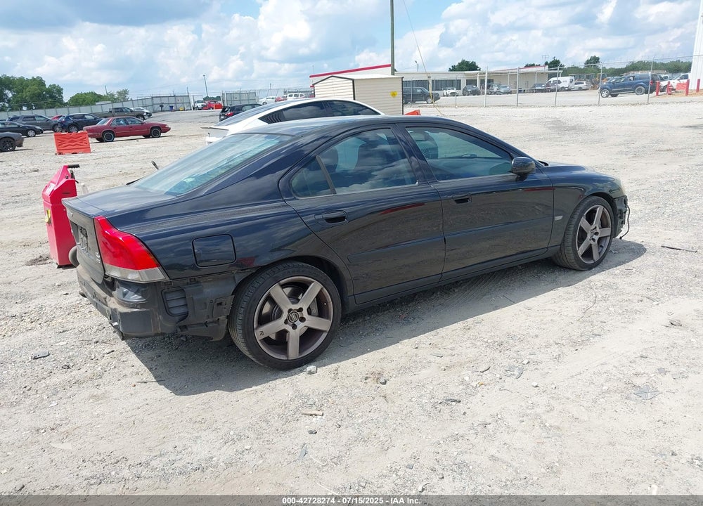 2004 VOLVO S60 R VIN: YV1RH52Y642373693