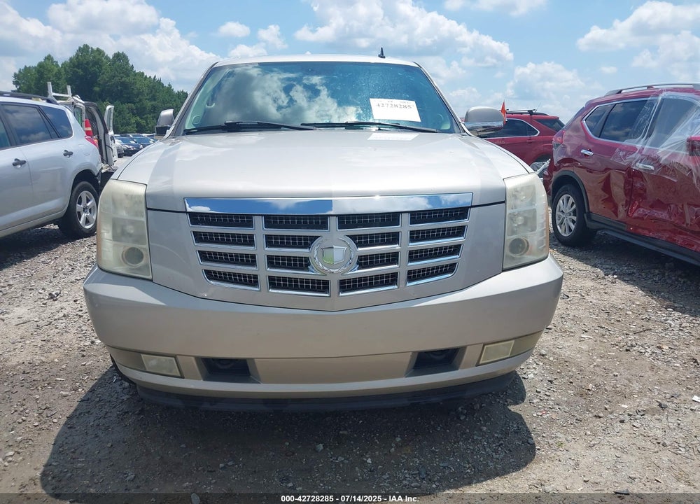 2008 CADILLAC ESCALADE STANDARD VIN: 1GYFK63858R117891