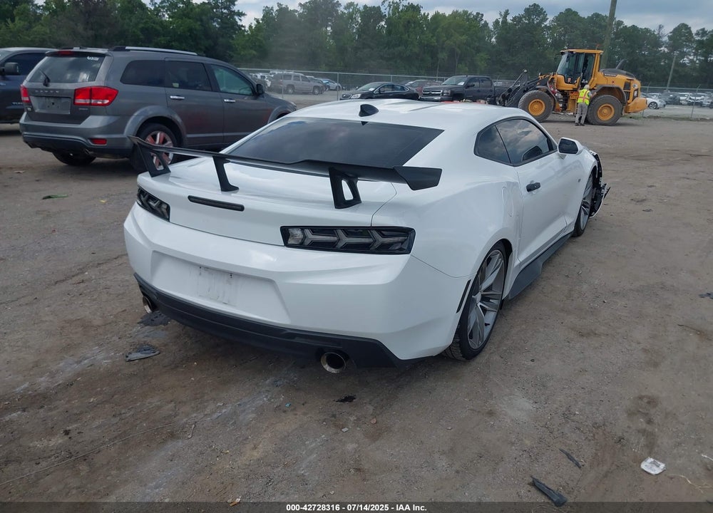 2016 CHEVROLET CAMARO 1LT VIN: 1G1FB1RS4G0119574