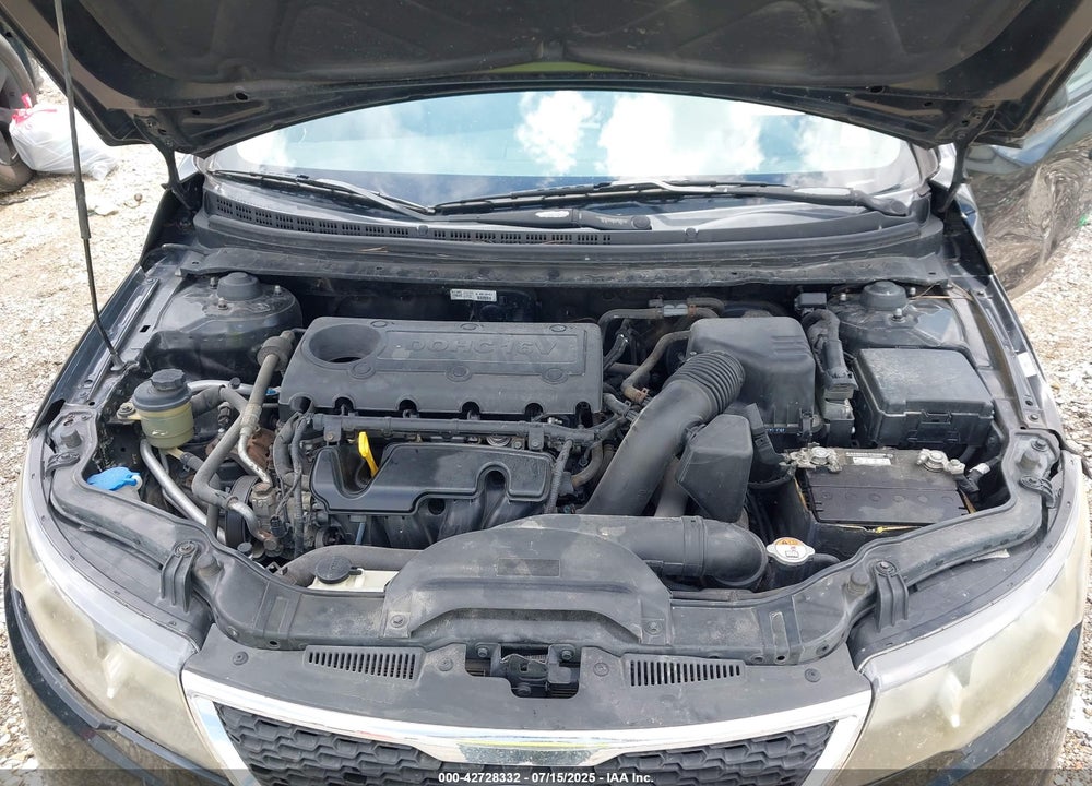2013 KIA FORTE VIN: KNAFU4A27D5733903
