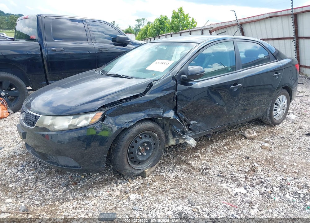 2013 KIA FORTE VIN: KNAFU4A27D5733903