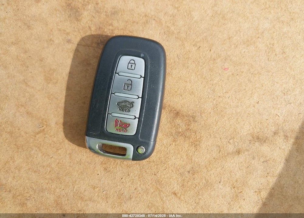 2013 HYUNDAI ELANTRA VIN: KMHDH4AE9DU890729