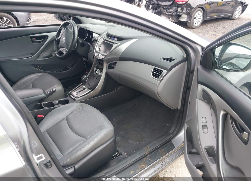 2013 HYUNDAI ELANTRA VIN: KMHDH4AE9DU890729