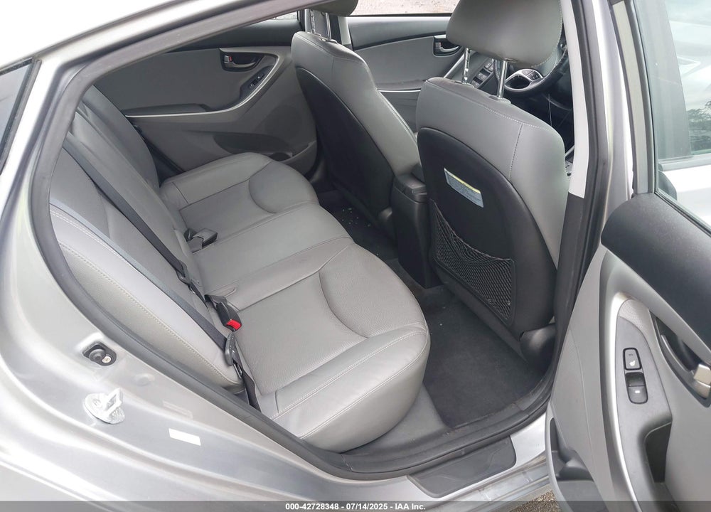 2013 HYUNDAI ELANTRA VIN: KMHDH4AE9DU890729