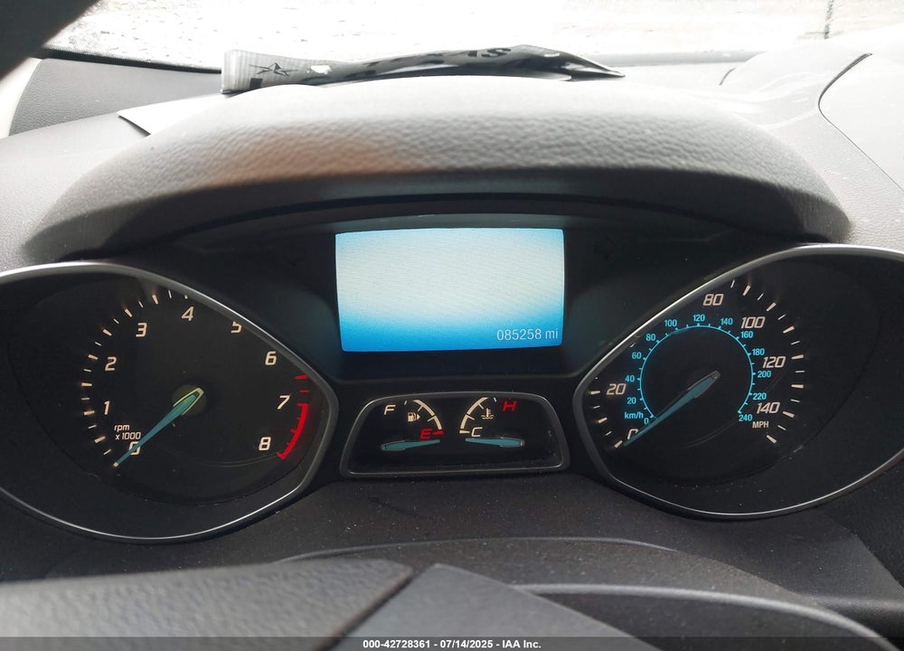 2016 FORD ESCAPE VIN: 1FMCU0GX2GUC24034