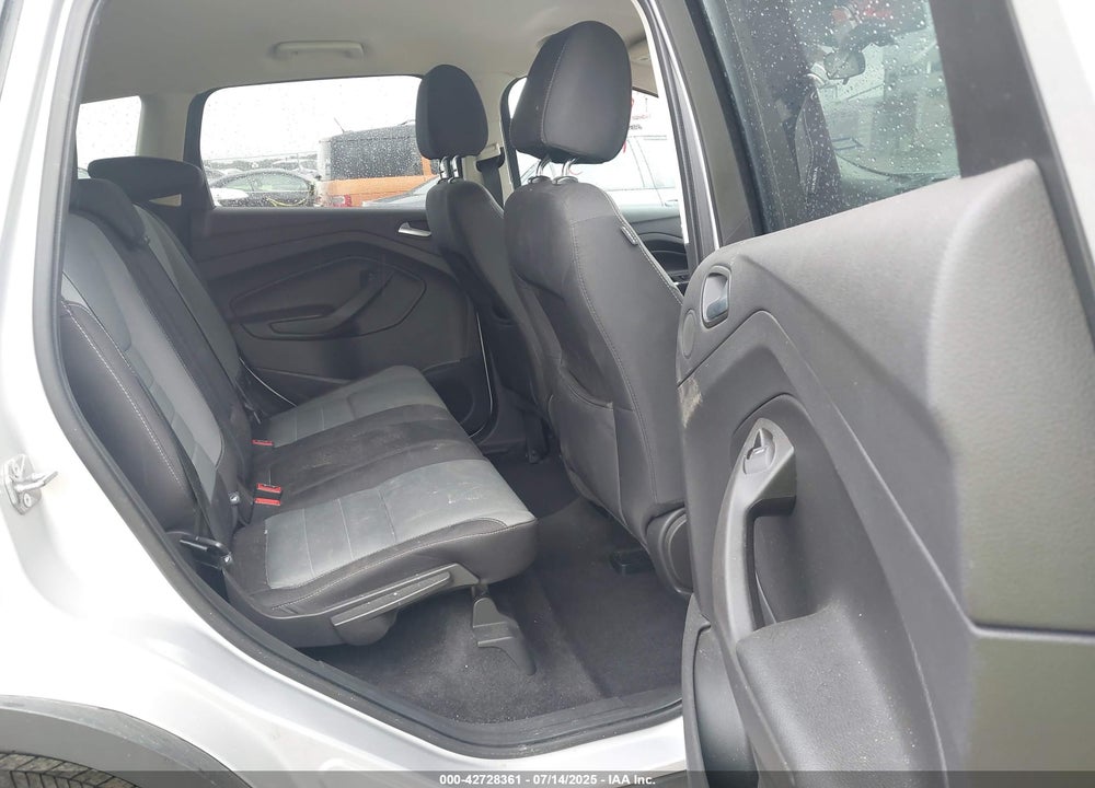 2016 FORD ESCAPE VIN: 1FMCU0GX2GUC24034