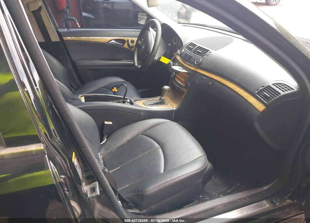 2009 MERCEDES-BENZ E-CLASS VIN: WDBUF56X39B383644