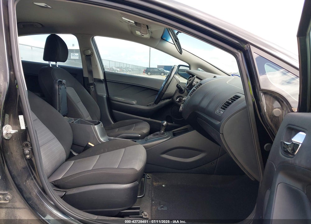 2016 KIA FORTE VIN: KNAFX4A85G5451503