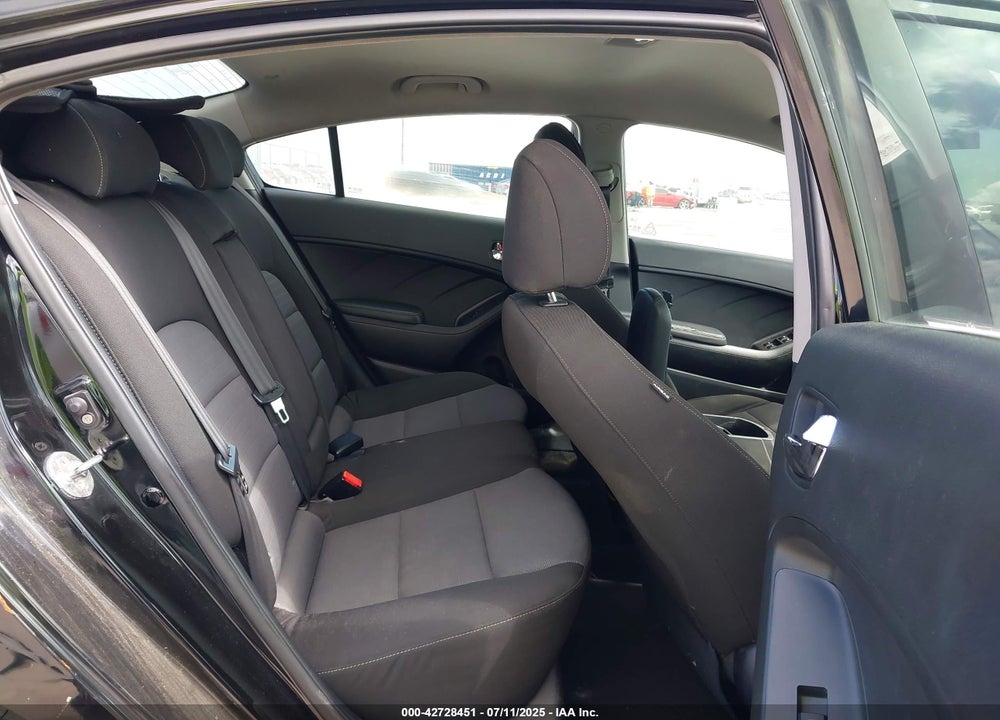 2016 KIA FORTE VIN: KNAFX4A85G5451503