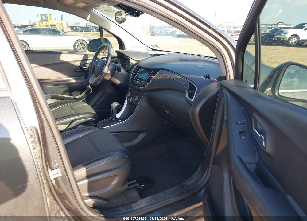 2018 CHEVROLET TRAX VIN: KL7CJLSB7JB560143