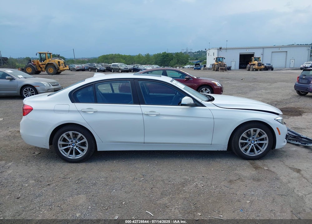 2016 BMW 3 SERIES VIN: WBA8E5G54GNT41656