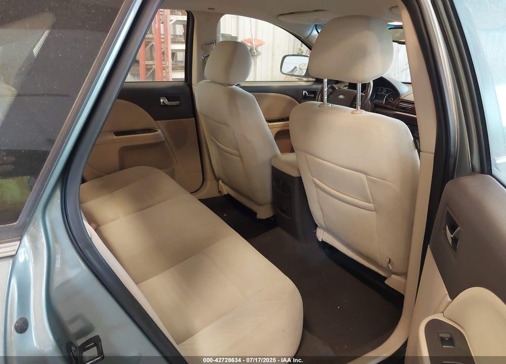 2008 FORD TAURUS VIN: 1FAHP24W78G143433