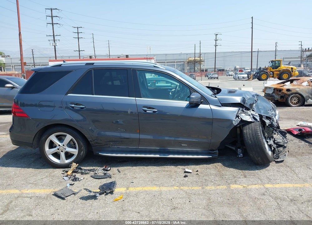 2016 MERCEDES-BENZ GLE 350 VIN: 4JGDA5JB7GA690521