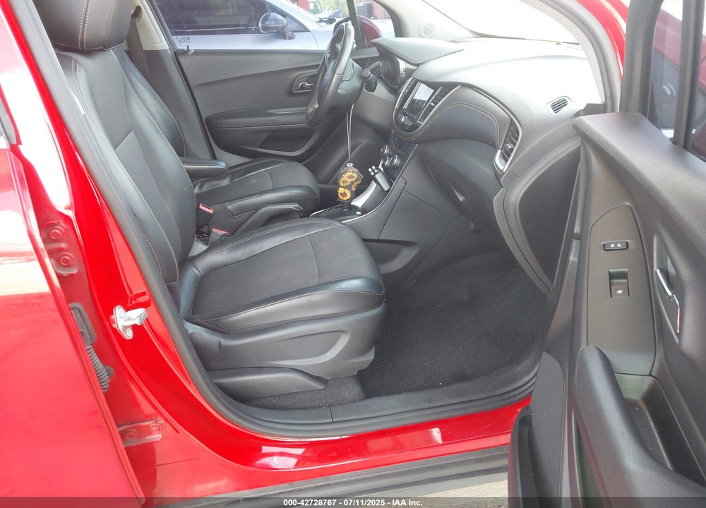 2018 CHEVROLET TRAX VIN: 3GNCJLSBXJL157170