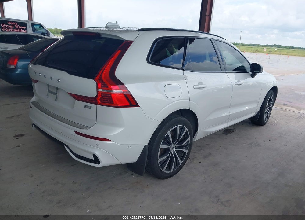 2023 VOLVO XC60 B5 PLUS DARK THEME VIN: YV4L12DWXP1301364