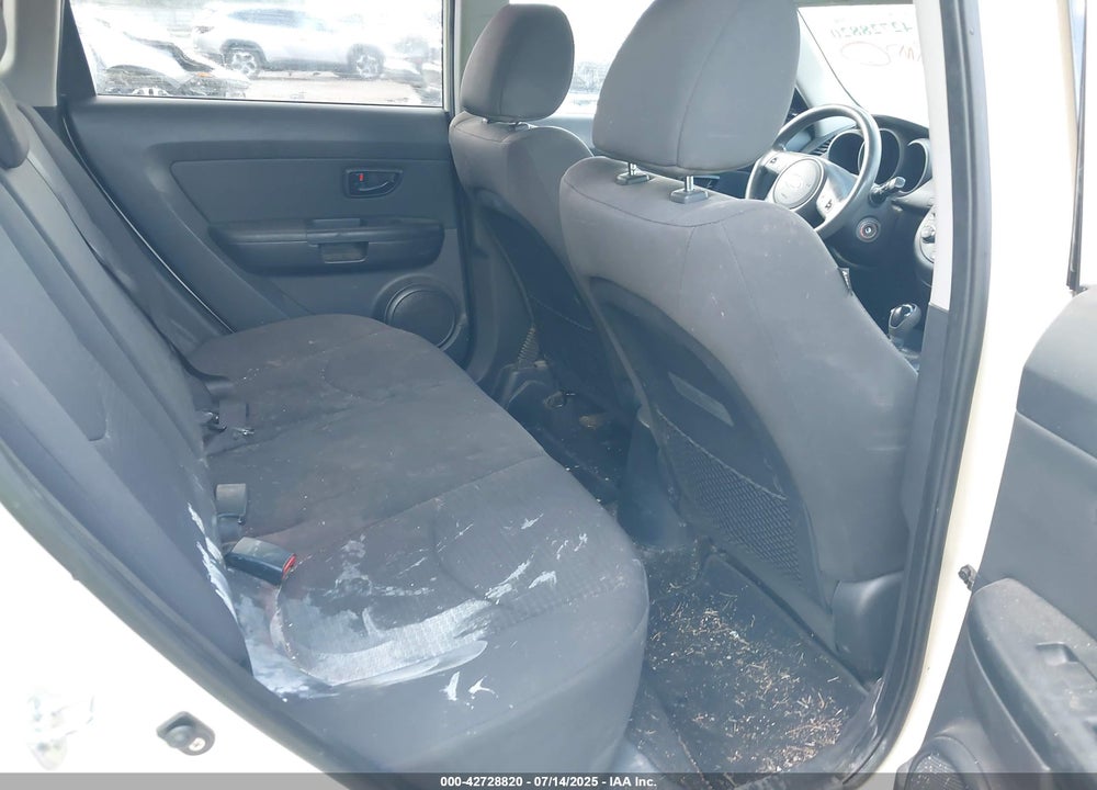 2013 KIA SOUL VIN: KNDJT2A5XD7768177
