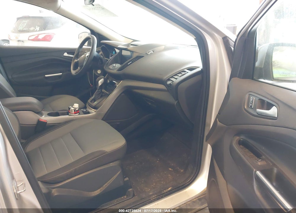 2016 FORD ESCAPE VIN: 1FMCU9G97GUC08840