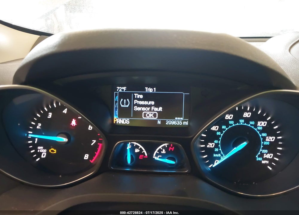 2016 FORD ESCAPE VIN: 1FMCU9G97GUC08840