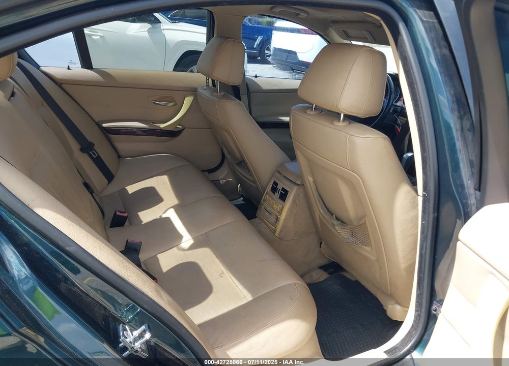 2008 BMW 328I VIN: WBAVA37528NL49372
