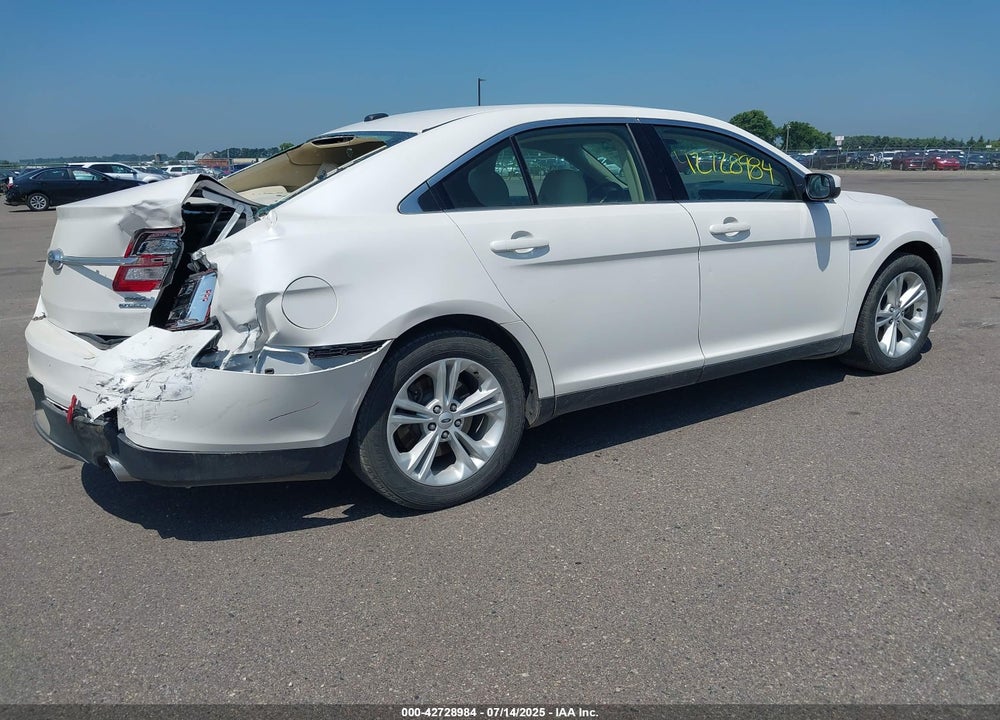 2015 FORD TAURUS VIN: 1FAHP2E82FG151517