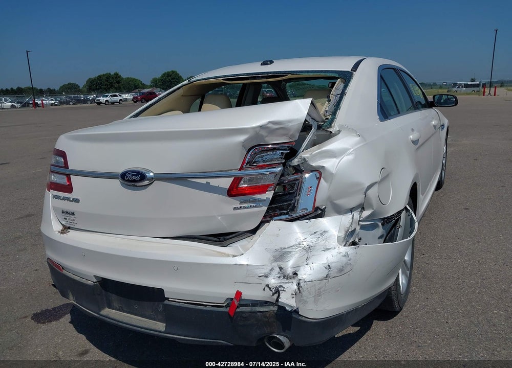 2015 FORD TAURUS VIN: 1FAHP2E82FG151517
