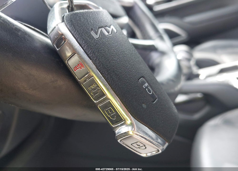 2022 KIA TELLURIDE VIN: 5XYP2DHC8NG218705