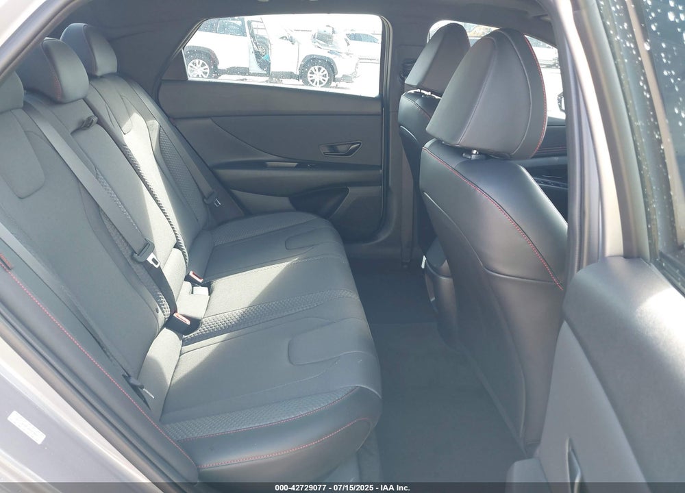 2024 HYUNDAI ELANTRA VIN: KMHLR4DF4RU822245