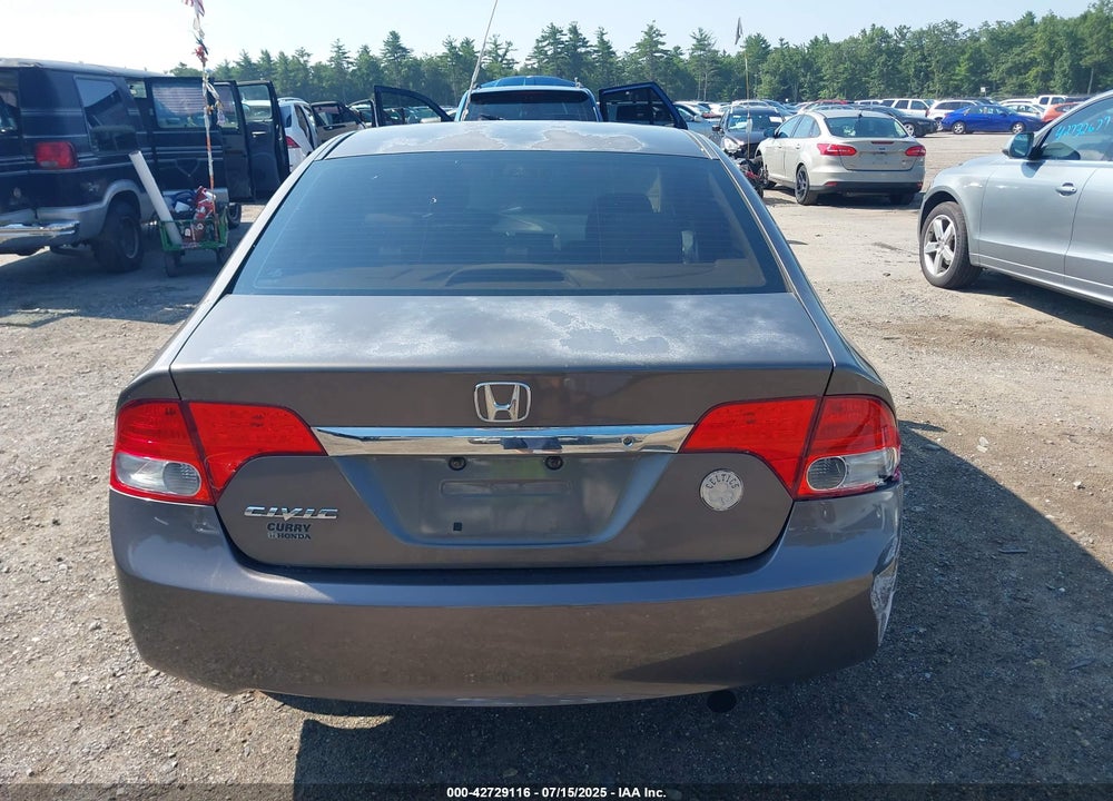 2011 HONDA CIVIC LX VIN: 2HGFA1F58BH505672