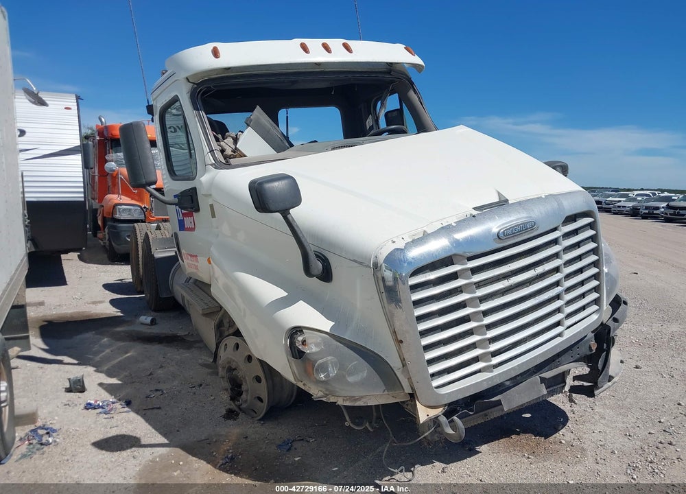 2016 FREIGHTLINER CASCADIA 125 VIN: 3AKJGEDV8GDHM2193