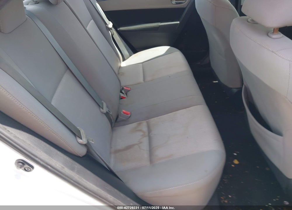 2014 TOYOTA COROLLA VIN: 2T1BURHE6EC051839