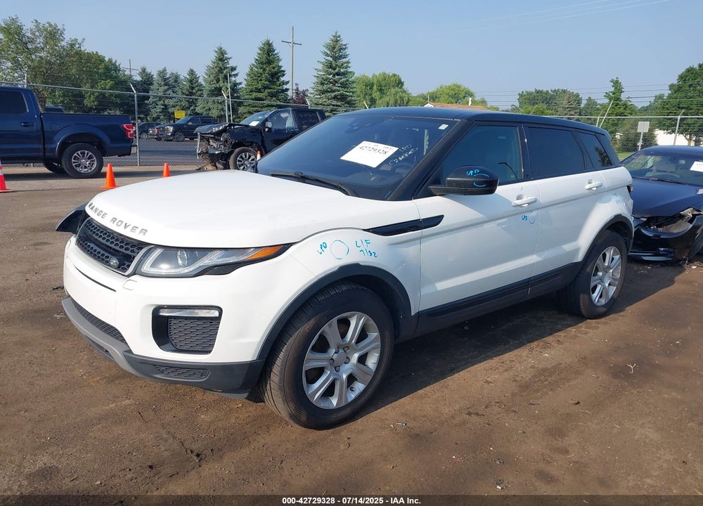 2018 LAND ROVER RANGE ROVER EVOQUE VIN: SALVP2RX9JH315470